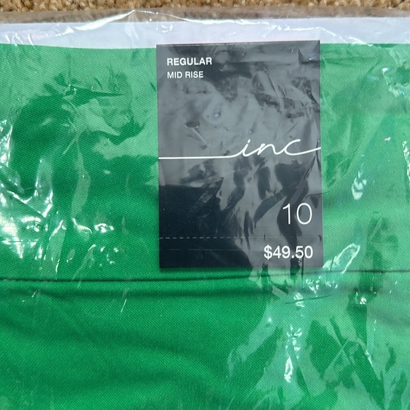 INC International Concepts Women's Green Mid Rise Pull-On Shorts - Picture 6 of 8